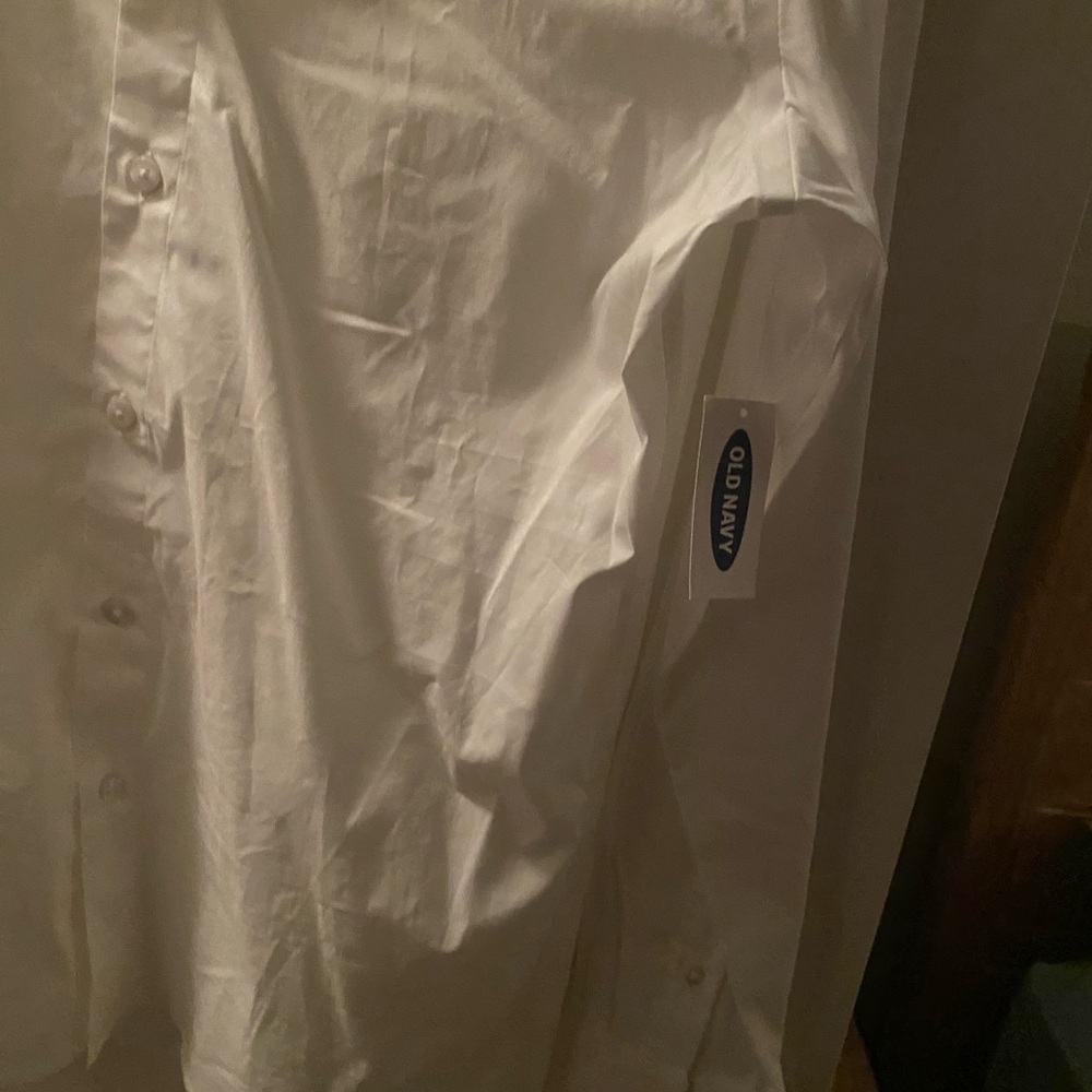 Button down - Picture 3 of 4